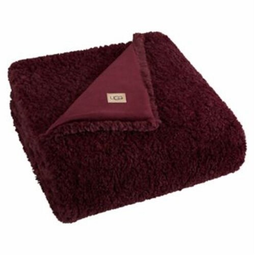 UGG® Teddie Reversible Throw Blanket in 50 X 70 in Harris