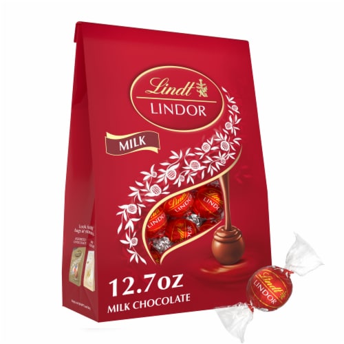 Lindt LINDOR Milk Chocolate Candy Truffles Bag Perspective: front