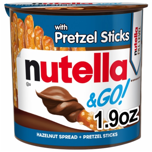 Nutella & GO! Hazelnut and Cocoa Spread with Pretzel Sticks Snack Pack Perspective: front