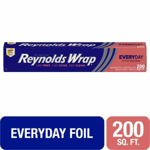 Reynolds Wrap® Aluminum Foil Perspective: front