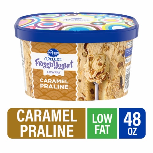 Kroger® Deluxe Low Fat Caramel Praline Frozen Yogurt Tub Perspective: front