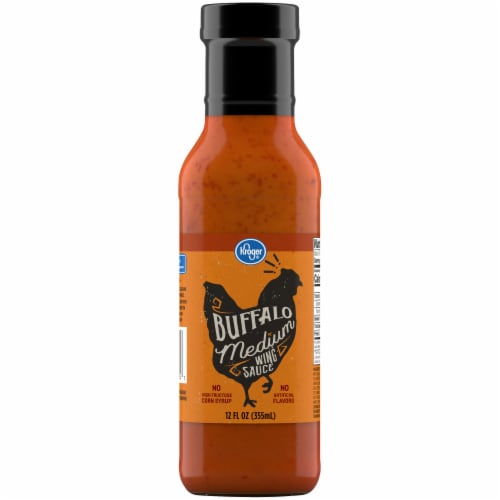 Kroger® Medium Buffalo Wing Sauce Perspective: front