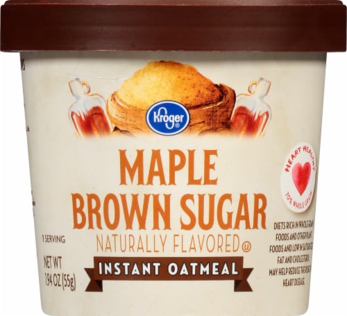 Kroger® Maple Brown Sugar Instant Oatmeal Perspective: front