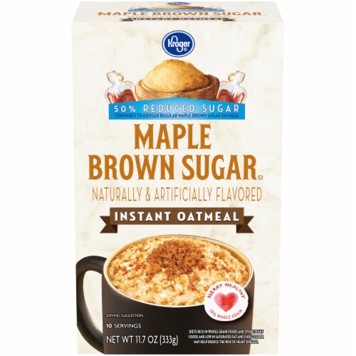 Kroger® Reduced Sugar Maple Brown Sugar Instant Oatmeal Packets Perspective: front
