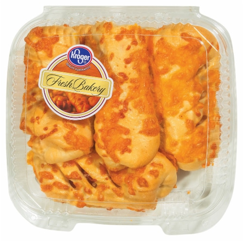 Kroger® Cheese Pepperoni Rolls Perspective: front