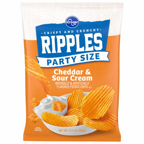 Kroger® Cheddar & Sour Cream Ripples Potato Chips Party Size Perspective: front