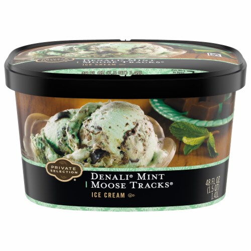 Private Selection® Denali® Mint Moose Tracks® Ice Cream Tub Perspective: front