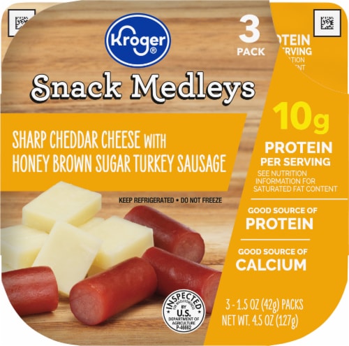 Kroger Sharp Cheddar with Honey Brown Sugar Turkey Bites Perspective: front