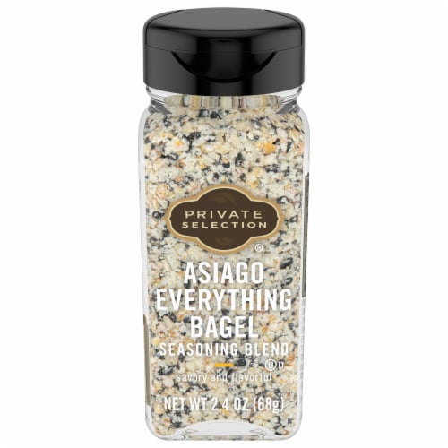 Private Selection® Asiago Everything Bagel Seasoning Perspective: front