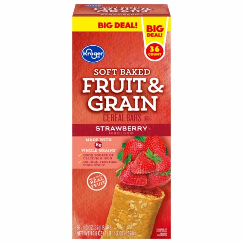 Kroger® Soft Baked Fruit & Grain Strawberry Cereal Bar Perspective: front