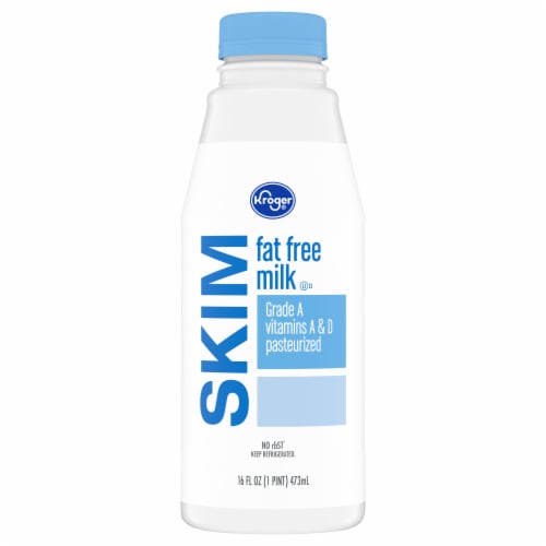 Kroger® Skim Milk Pint Perspective: front