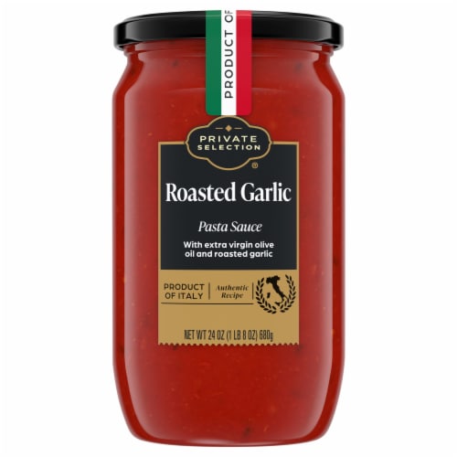 Private Selection® Imported Garlic Sauce Perspective: front