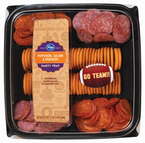 Kroger® Pepperoni Salami & Crackers Party Tray Perspective: front