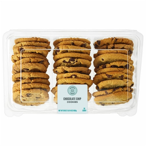 Bakery Fresh Chocolate Chip Cookies Perspective: front