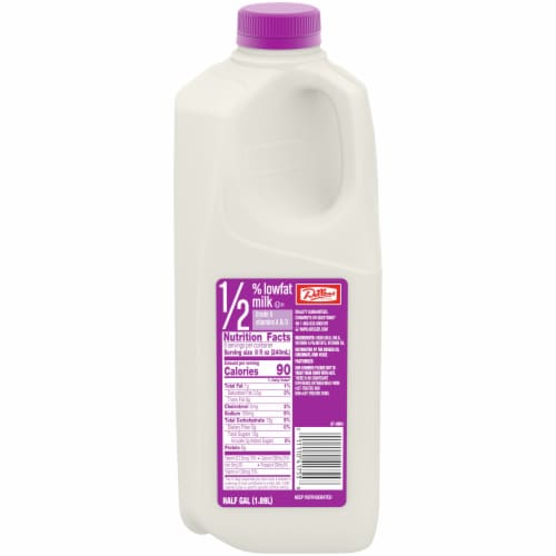 Dillons 1/2% Lowfat Milk Perspective: front