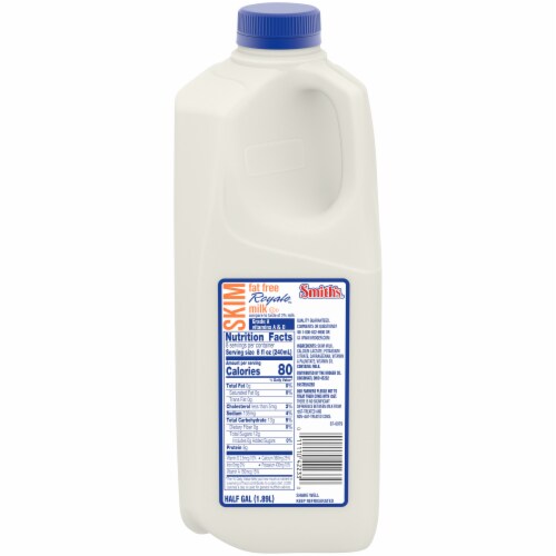 Smith's Fat Free Skim Royale Milk Perspective: front