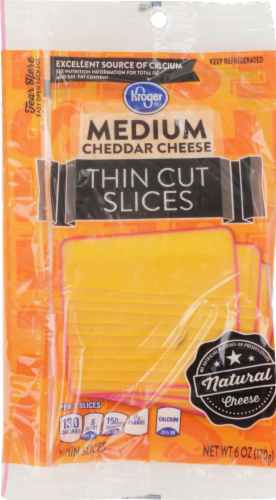 Kroger®  Thin Cut Medium Cheddar Cheese Slices Perspective: front