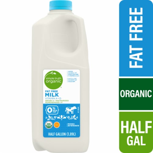 Simple Truth Organic® Skim Fat Free Milk Half Gallon Perspective: front