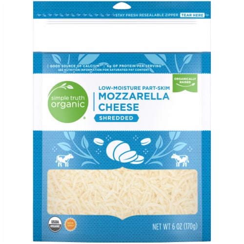 Simple Truth Organic® Shredded Mozzarella Cheese Perspective: front