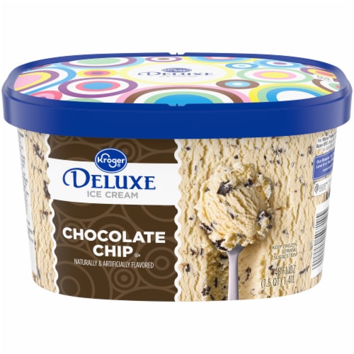 Kroger® Deluxe Chocolate Chip Ice Cream Tub Perspective: front