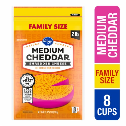 Kroger® Shredded Medium Cheddar Cheese Perspective: front