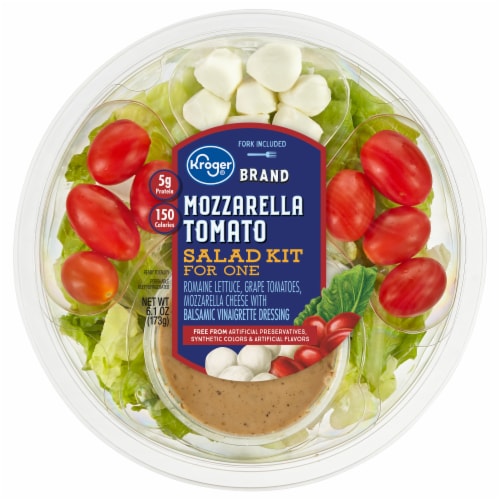 Kroger® Mozzarella Tomato Salad Kit for One Perspective: front