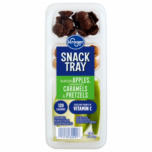 Kroger® Sliced Apples Chocolate Caramels & Pretzels Snack Tray Perspective: front