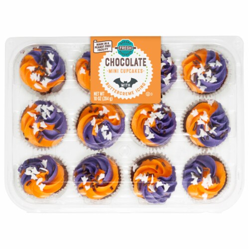 Bakery Fresh Goodness Halloween Chocolate Cupcakes Perspective: front