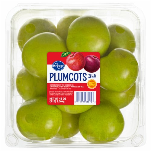 Kroger® Fresh Plumcots in 3 LB Clamshell Perspective: front
