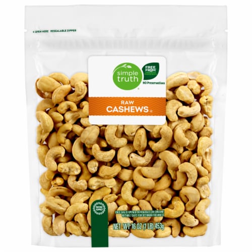 Simple Truth® Raw Cashews Perspective: front