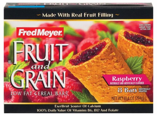 Fred Meyer® Fruit & Grain Raspberry Cereal Bars Perspective: front