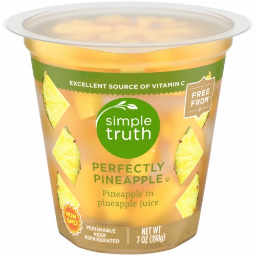 Simple Truth™ Perfectly Pineapple Fruit Cup Perspective: front