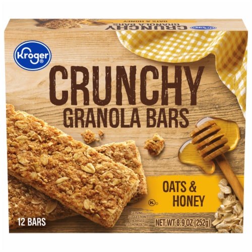 Kroger® Oats & Honey Crunchy Granola Bars Perspective: front