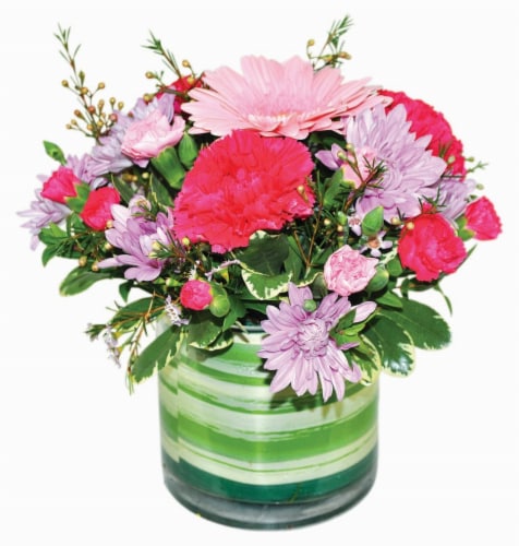 Medium Flower Arrangement (disclaimer: picture may not represent the actual) Perspective: front