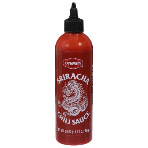 Dynasty Sriracha Chili Sauce Perspective: front