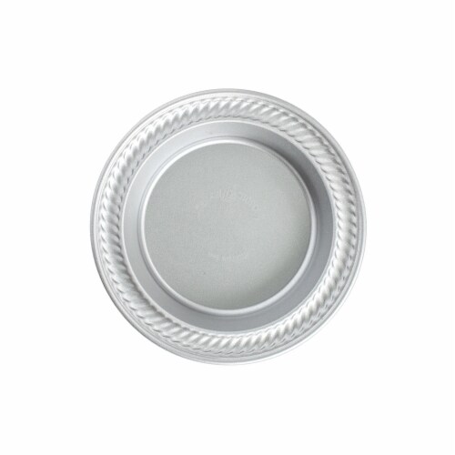 Nordic Ware Naturals Compact Ovenware 5 Mini Pie Pan Perspective: front