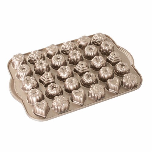 Nordic Ware® Muffin Pan, 1 ct - King Soopers