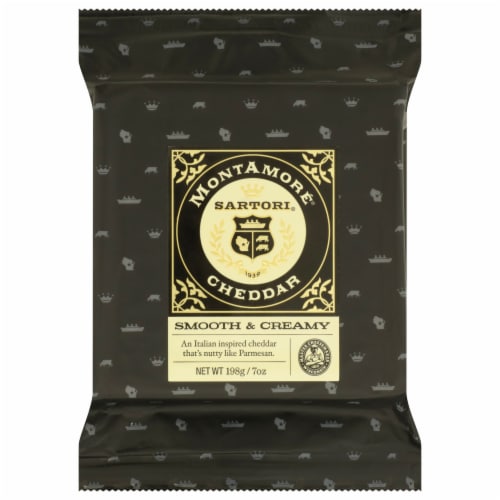 Sartori® Montamore® Smooth & Creamy Cheddar Cheese Perspective: front