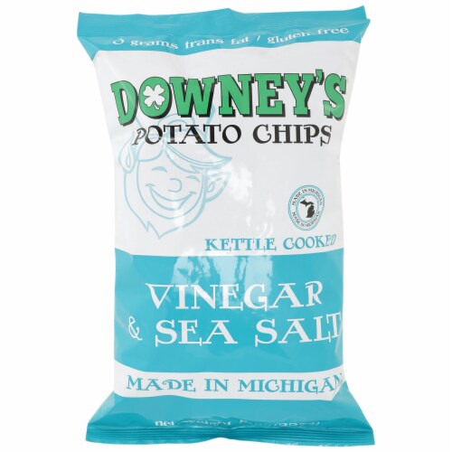 Downey Vinegar & Sea Salt Kettle Cooked Potato Chips Perspective: front