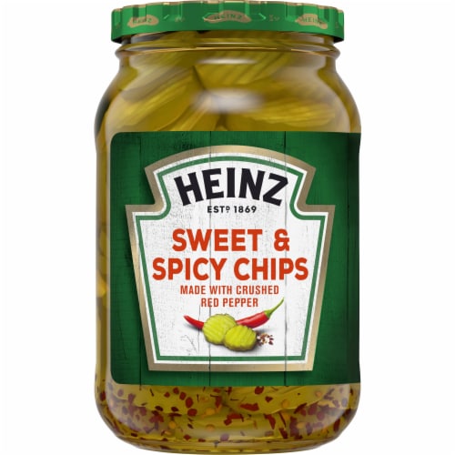 Heinz Sweet & Spicy Pickle Chips with Crushed Red Pepper Perspective: front