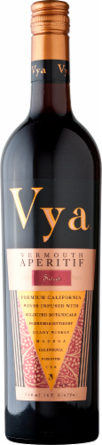 Quady Vya Sweet Vermouth Aperitif Perspective: front