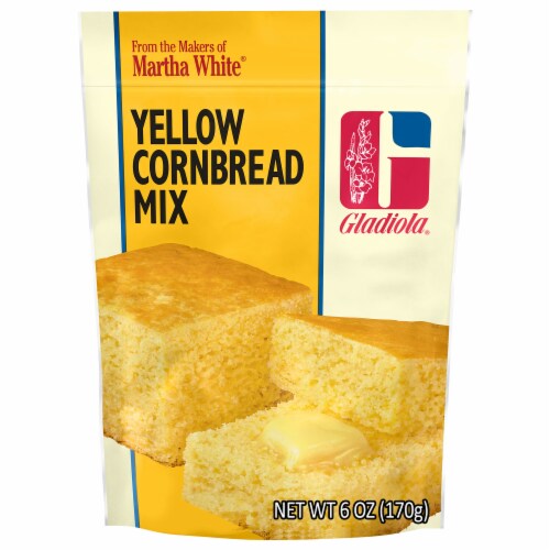 Martha White Gladiola Yellow Cornbread Mix, 6 Oz Pouch Perspective: front