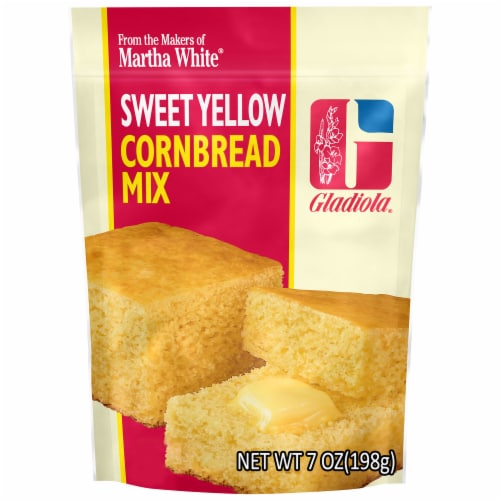 Martha White Gladiola Sweet Yellow Cornbread Mix, 7 Oz Pouch Perspective: front