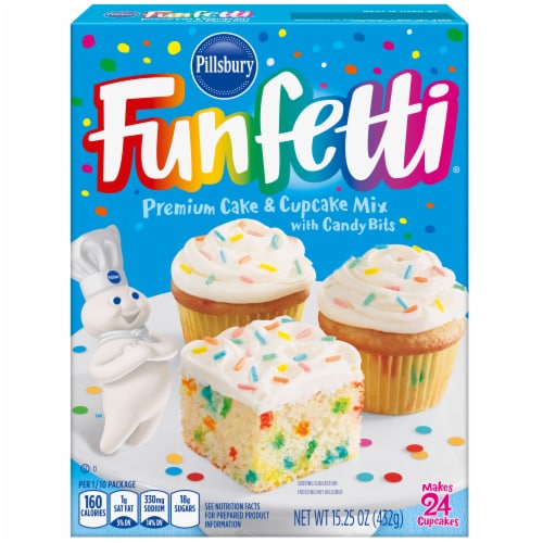 Pillsbury Funfetti Cake Mix with Candy Bits Perspective: front