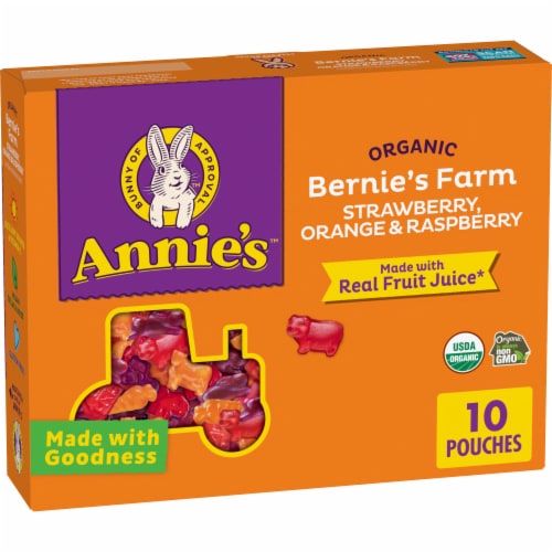 Annie's Organic Bernie's Farm Fruit Flavored Snacks Perspective: front