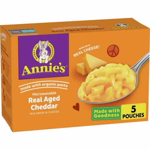 Annie’s Organic Real Aged Cheddar Microwave Mac N Cheese Macaroni and Cheese Dinner Packets Perspective: front