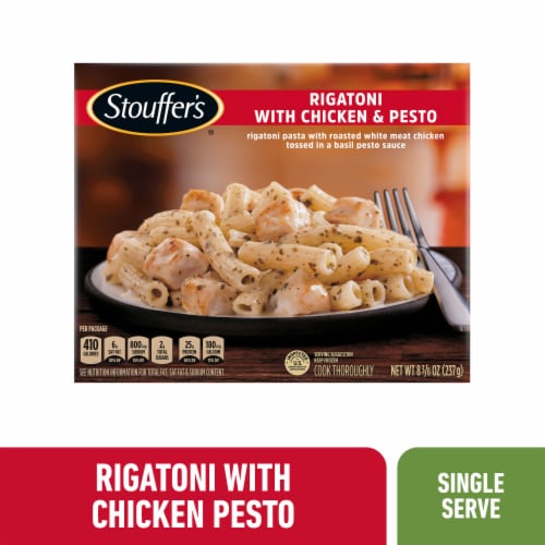 Stouffer's Rigatoni with Chicken & Pesto Frozen Meal Perspective: front