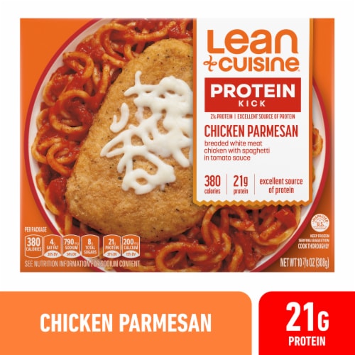Lean Cuisine Features Chicken Parmesan Frozen Meal Perspective: front
