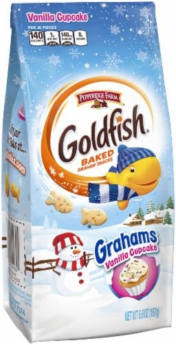 Goldfish Grahams Holiday Vanilla Cupcake Perspective: front
