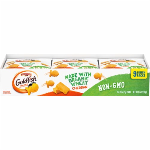 Goldfish Organic Wheat Cheddar Cracker Lunch Packs Perspective: front